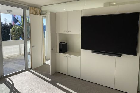 Photo of property in Latitude 41, 10/269 Wakefield Quay, Stepneyville, Nelson, 7010