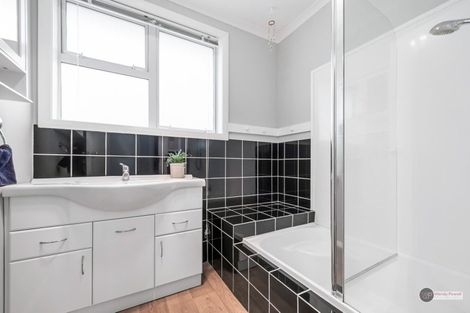 Photo of property in 2a Mcbain Grove, Avalon, Lower Hutt, 5011