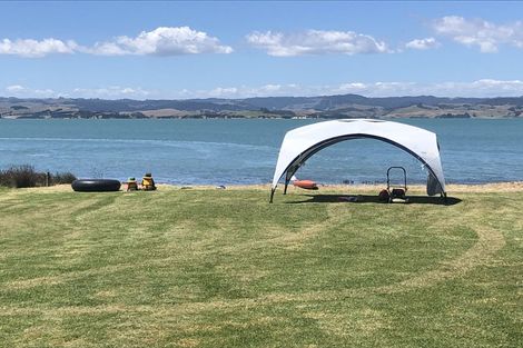 Photo of property in 253 Pouewe Street, Kawhia, 3889