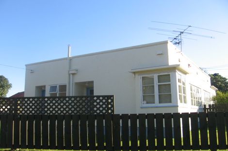 Photo of property in 10 Vincent Street, Waterloo, Lower Hutt, 5011