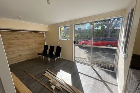 Photo of property in 143 Bradbury Road, Botany Downs, Auckland, 2010