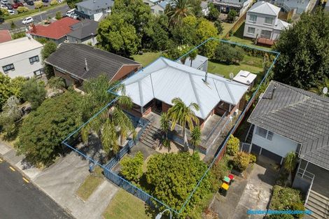Photo of property in 8 Pegler Drive, Howick, Auckland, 2014