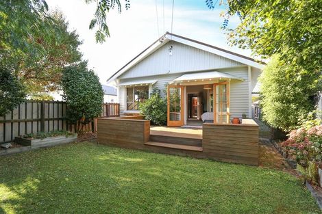 Photo of property in 1/38 Frankleigh Street, Somerfield, Christchurch, 8024