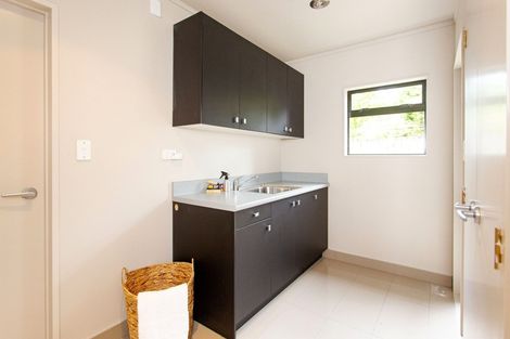 Photo of property in 19 Oakland Avenue, Saint Johns Hill, Whanganui, 4500