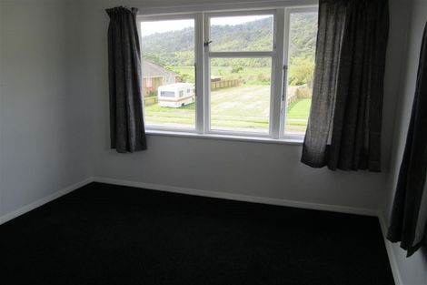 Photo of property in 16-20 Wickes Street, Cobden, Greymouth, 7802