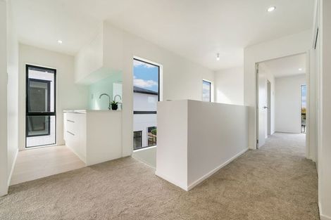 Photo of property in 14b York Road, Papatoetoe, Auckland, 2104