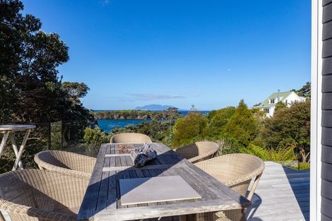 Photo of property in 27 Cotterell Street, Leigh, 0985