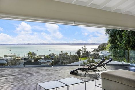 Photo of property in 53a De Luen Avenue, Tindalls Beach, Whangaparaoa, 0930