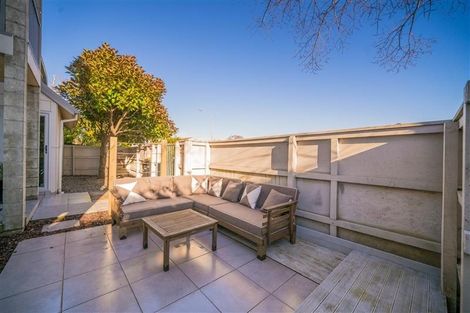 Photo of property in 1/1010 Colombo Street, St Albans, Christchurch, 8014