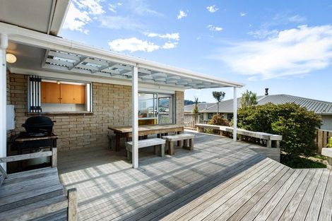 Photo of property in 18 The Crescent, Waihi Beach, 3611