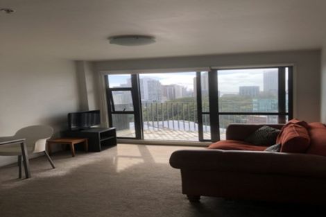 Photo of property in St Paul Apartments, 9e/4 Saint Paul Street, Auckland Central, Auckland, 1010