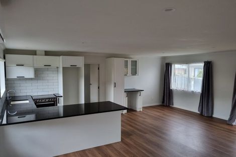 Photo of property in 2/32 Spriggs Crescent, Greenmeadows, Napier, 4112