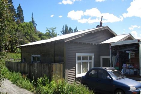 Photo of property in 26 Ross Street, Dunollie, Runanga, 7803