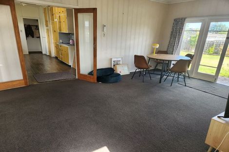 Photo of property in 39 Albert Street, Palmerston North, 4414
