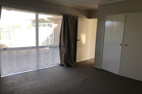 Photo of property in 61 Luton Avenue, Sunnyhills, Auckland, 2010