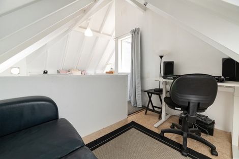 Photo of property in 1a Pacific View Road, Papamoa Beach, Papamoa, 3118