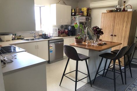 Photo of property in 128 Centennial Avenue, Helensburgh, Dunedin, 9010