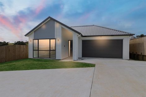 Photo of property in 53 Ta Moko Drive, Gulf Harbour, 0930