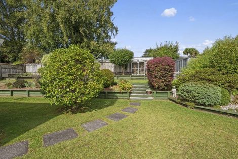 Photo of property in 6 Barraud Place, Pukehangi, Rotorua, 3015