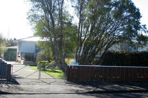 Photo of property in 23 Moreton Road, Carterton, 5713
