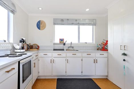 Photo of property in 142 Pukehina Parade, Pukehina, Te Puke, 3189