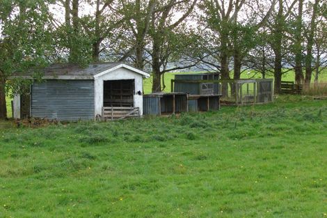 Photo of property in 117 Centre Bush Otapiri Road, Kauana, Winton, 9782