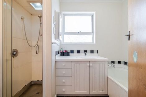 Photo of property in 14 Dewe Avenue, Feilding, 4702