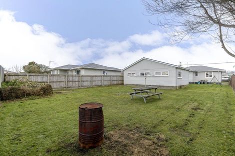 Photo of property in 237 Huatoki Street, Upper Vogeltown, New Plymouth, 4310