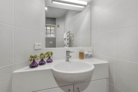 Photo of property in 2/42 Goldie Street, Saint Heliers, Auckland, 1071