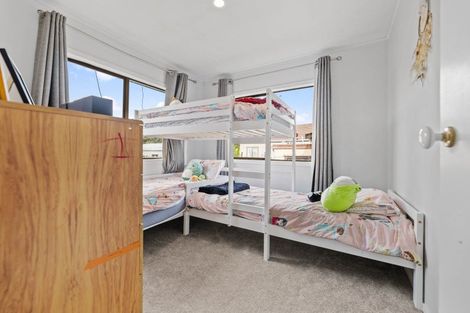 Photo of property in 1 Jasmine Avenue, Dinsdale, Hamilton, 3204