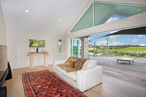 Photo of property in 80a Blackbridge Road, Karaka, Papakura, 2580