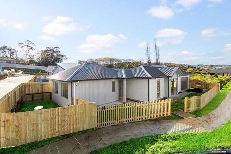 Photo of property in 1 Creswell Lane, Papakura, 2110