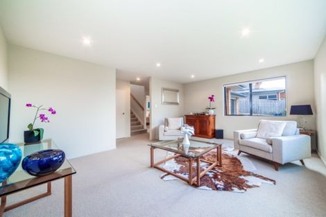 Photo of property in 17 Gordon Stanley Drive, Massey, Auckland, 0614