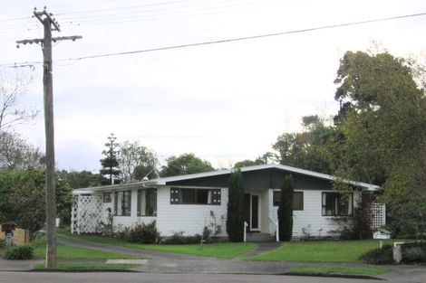 Photo of property in 23 Alexander Street, Waikanae, 5036