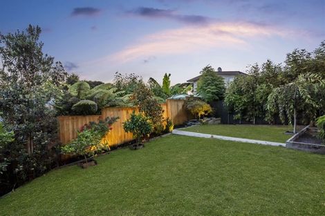Photo of property in 126a Rangatira Road, Beach Haven, Auckland, 0626