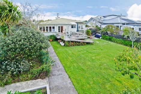 Photo of property in 2 Cremorne Street, Herne Bay, Auckland, 1011