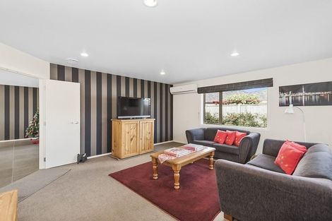 Photo of property in 11 Piwakawaka Court, Rototuna North, Hamilton, 3210