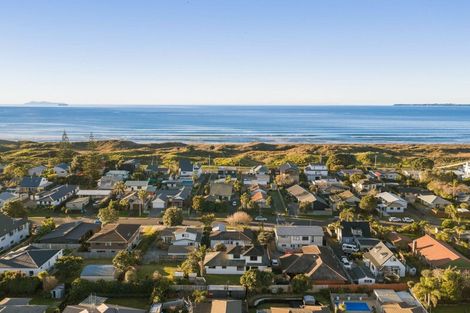 Photo of property in 124b Dickson Road, Papamoa Beach, Papamoa, 3118