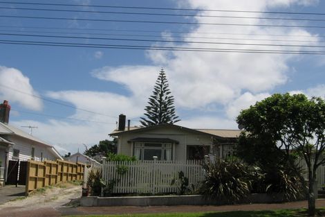 Photo of property in 20 Henry Street, Avondale, Auckland, 1026
