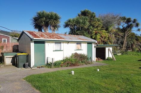 Photo of property in 37 Aylmer Street, Ross, 7812