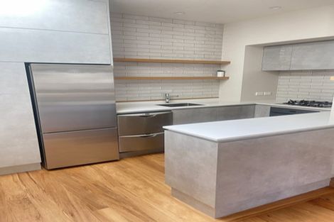 Photo of property in 16 Glenbervie Terrace, Thorndon, Wellington, 6011