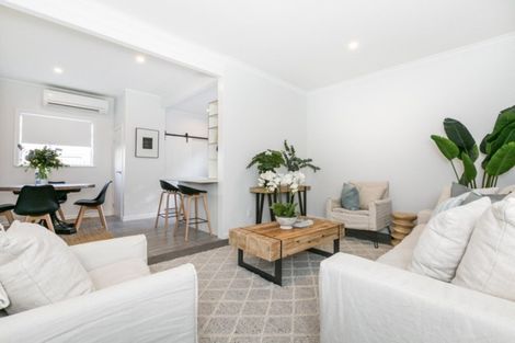 Photo of property in 1 Te Awa Avenue, Te Awa, Napier, 4110