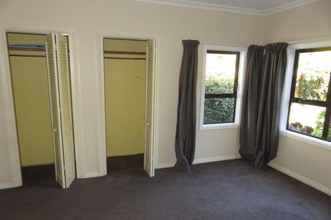 Photo of property in 15 Ranui Crescent, Khandallah, Wellington, 6035