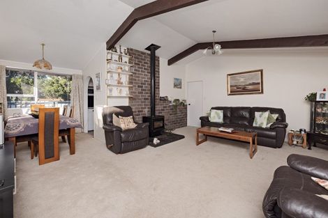 Photo of property in 195 Dickson Road, Papamoa Beach, Papamoa, 3118