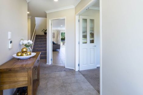 Photo of property in 118 Kirton Drive, Riverstone Terraces, Upper Hutt, 5018