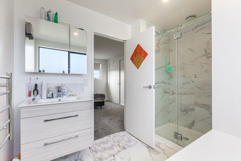 Photo of property in 5/41 Kervil Avenue, Te Atatu Peninsula, Auckland, 0610