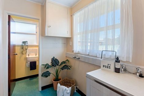 Photo of property in 46 Parata Street, Waikanae, 5036