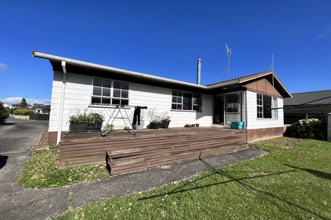 Photo of property in 14 Krippner Place, Dinsdale, Hamilton, 3204