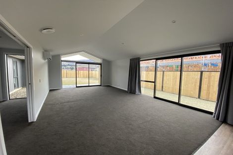 Photo of property in Wooing Tree Vineyard Ltd, 5 Blondie Drive, Cromwell, 9310