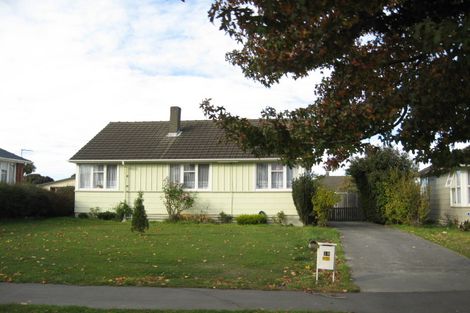 Photo of property in 12 Vicki Street, Sockburn, Christchurch, 8042